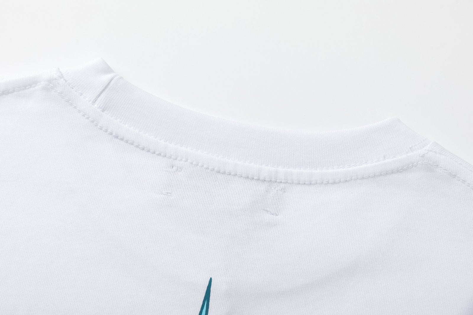 AMlRl Starburst T-Shirts