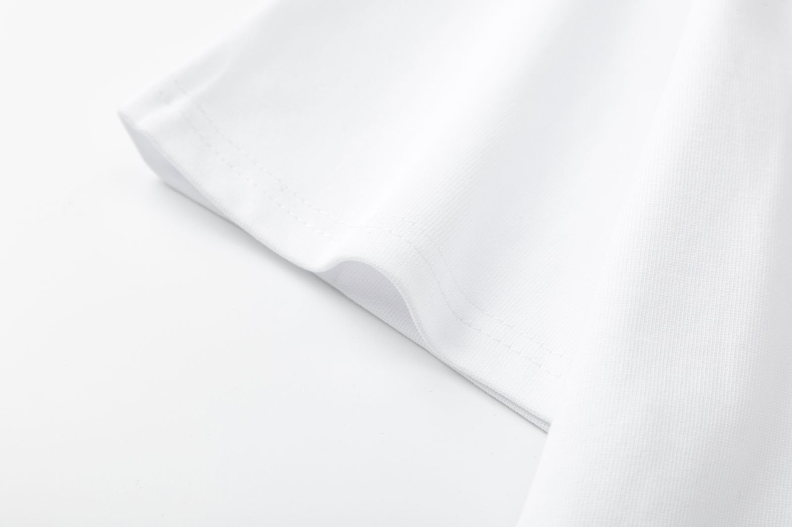 AMlRl Starburst T-Shirts