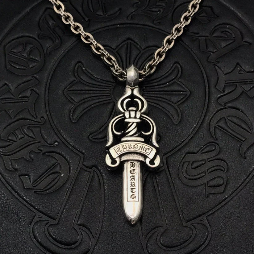 CH LOGO NECKLACE 6